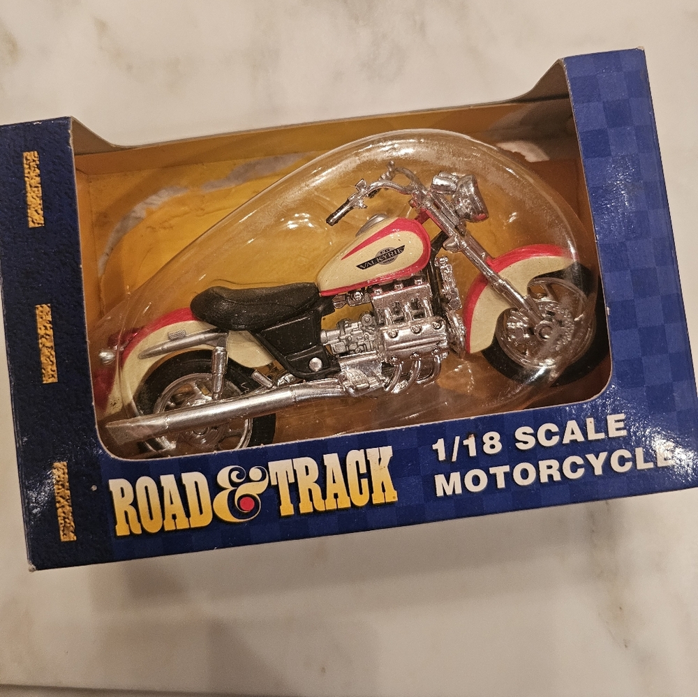 Road $ Track Vintage Metal Motorcycle Die Cast Metal Red and White Collectibles